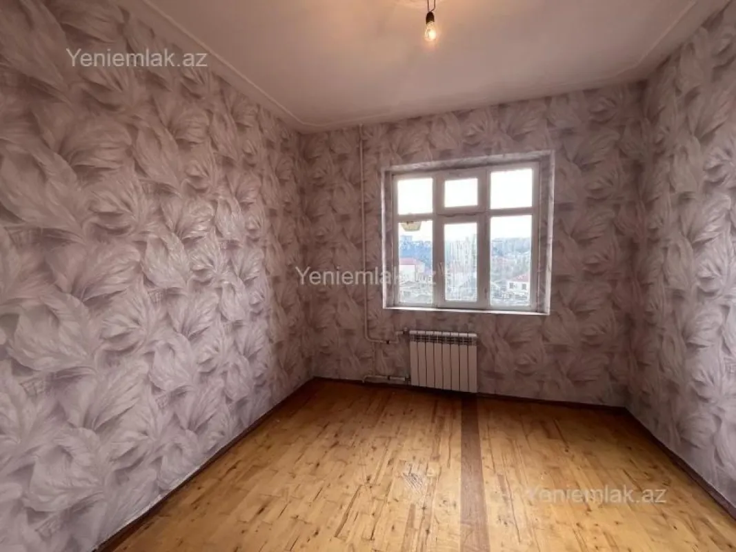 Satılır 3 otaqlı köhnə tikili 78 m²