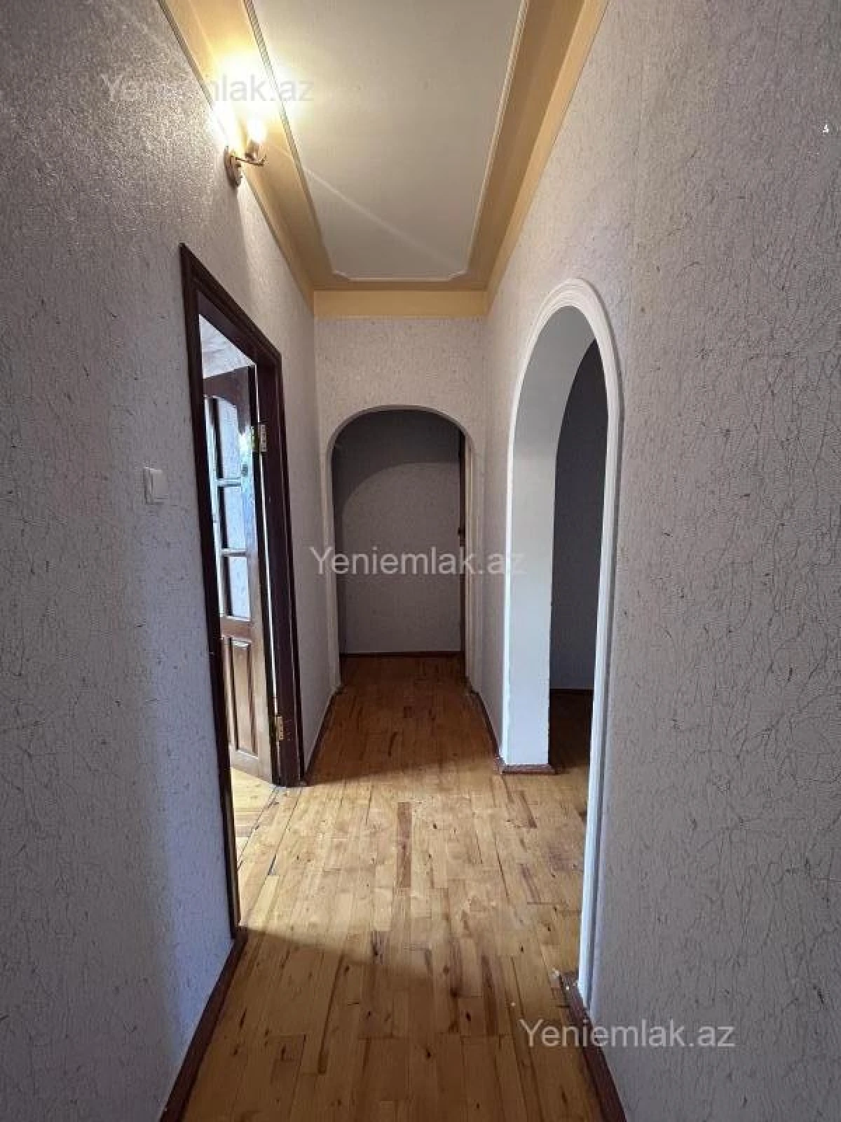Satılır 3 otaqlı köhnə tikili 78 m²