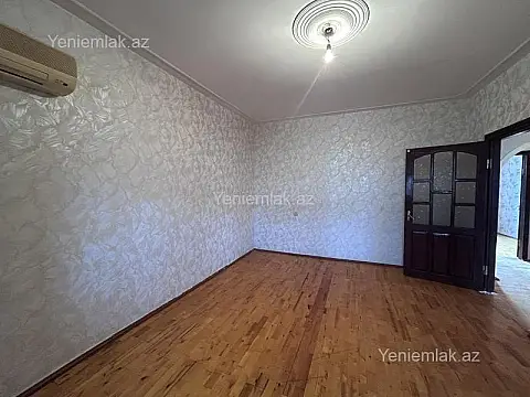 Satılır 3 otaqlı köhnə tikili 78 m²