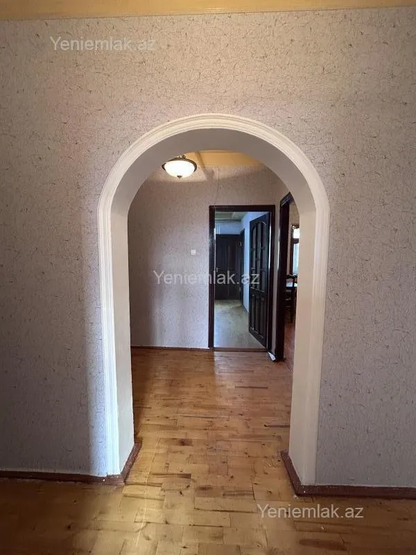 Satılır 3 otaqlı köhnə tikili 78 m²