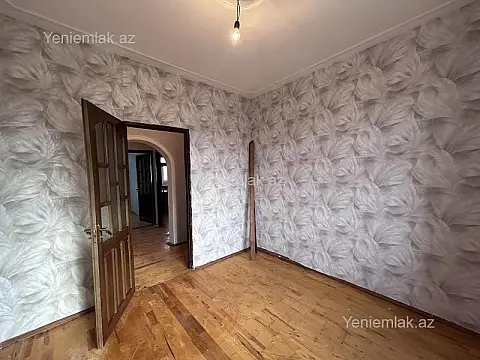 Satılır 3 otaqlı köhnə tikili 78 m²