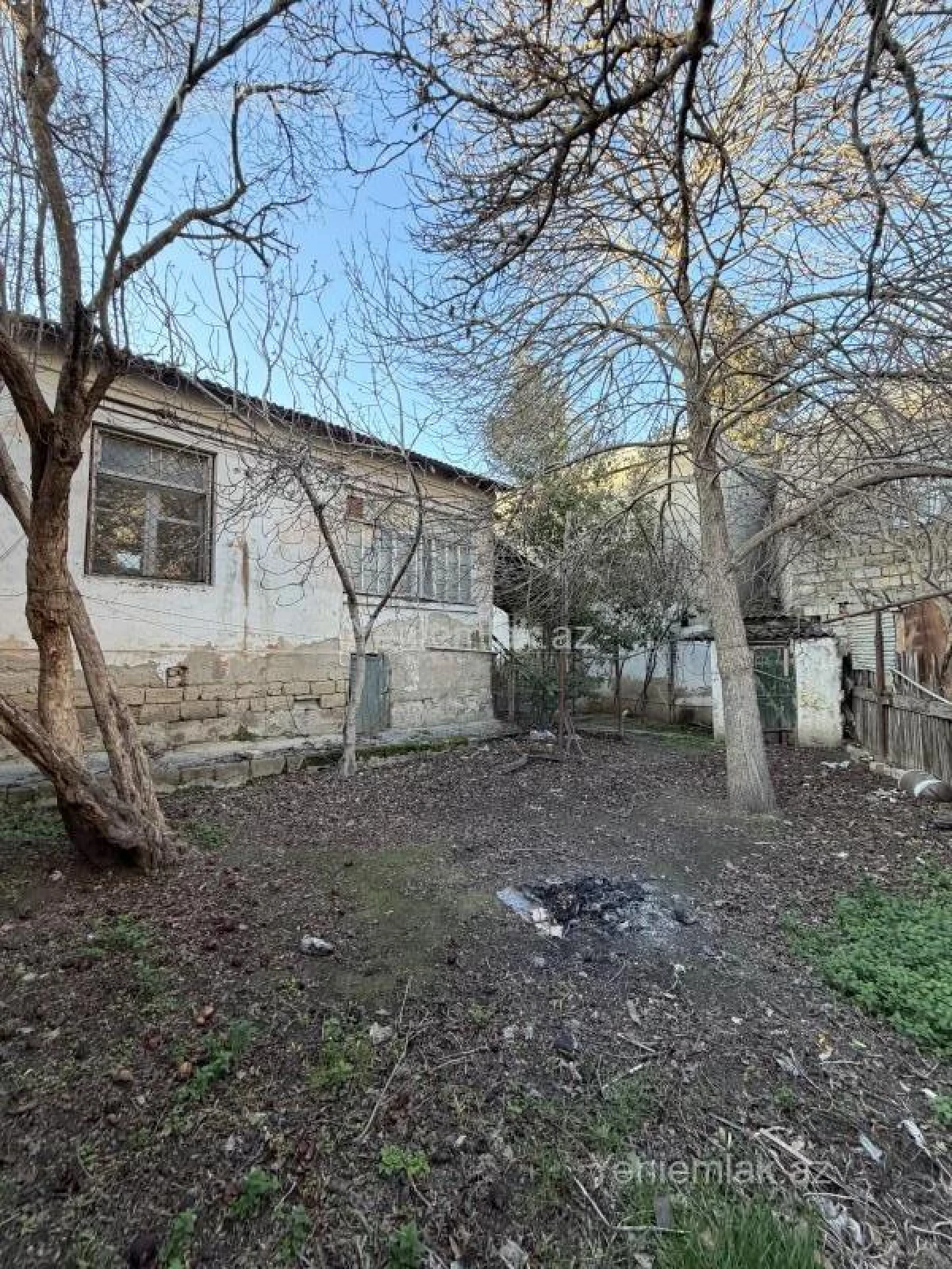 Satılır 3 otaqlı həyət evi 80 m²