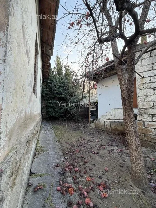 Satılır 3 otaqlı həyət evi 80 m²