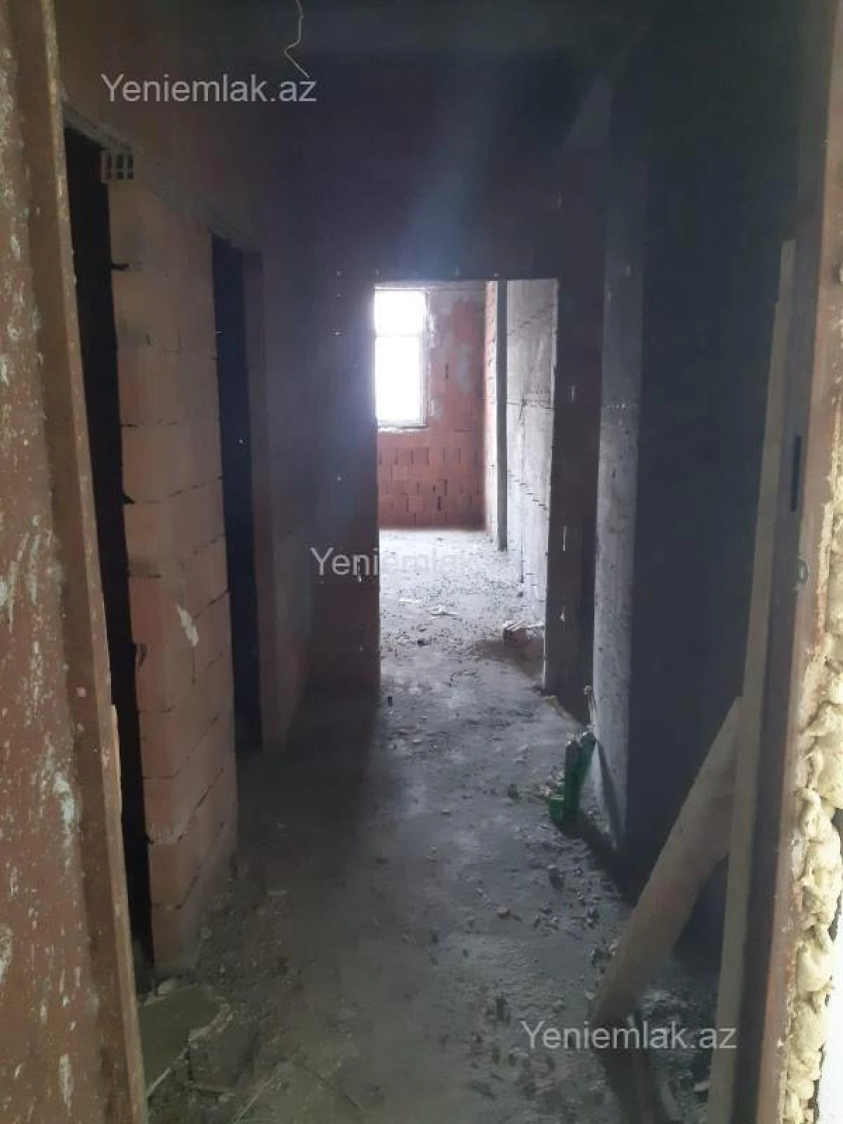 Satılır 2 otaqlı yeni tikili 77.5 m²