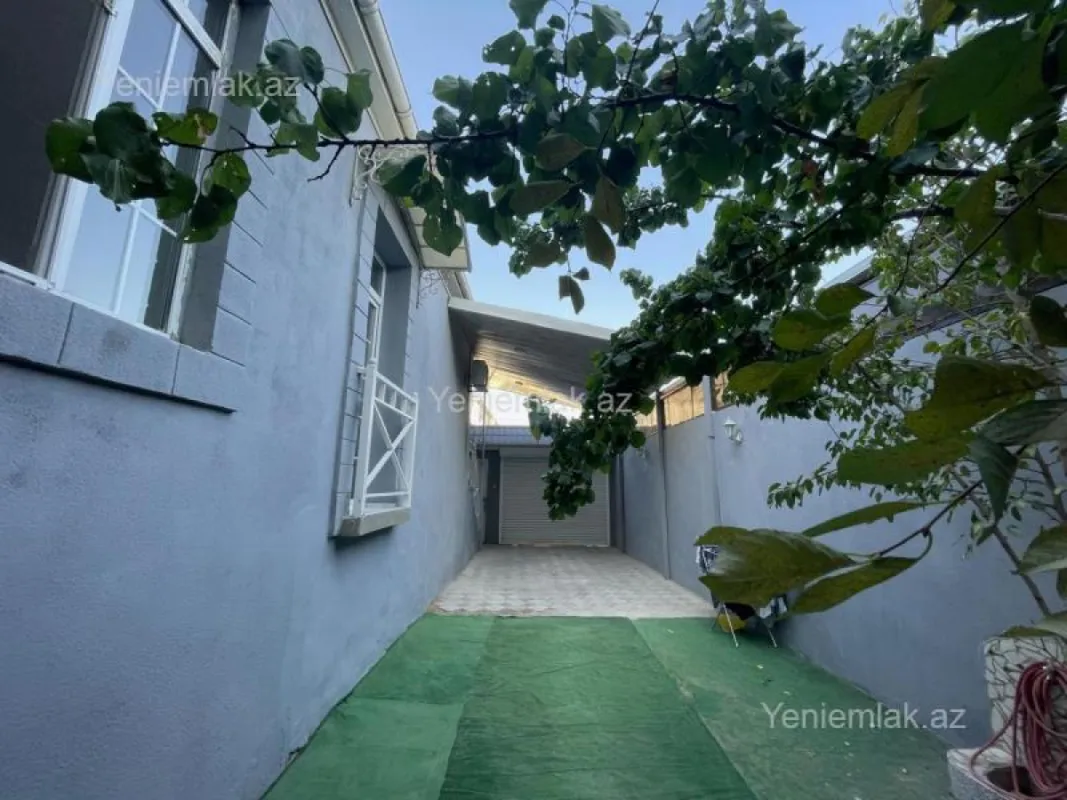 Satılır 4 otaqlı həyət evi 150 m²