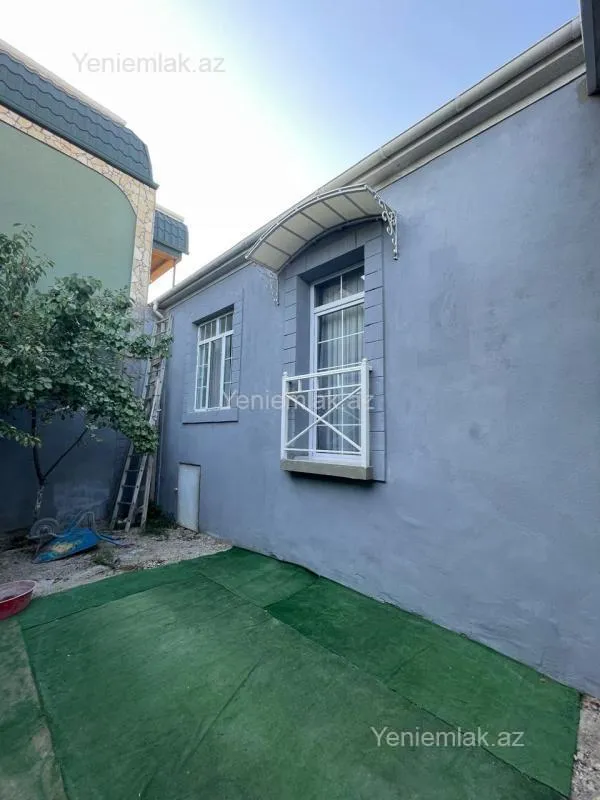 Satılır 4 otaqlı həyət evi 150 m²