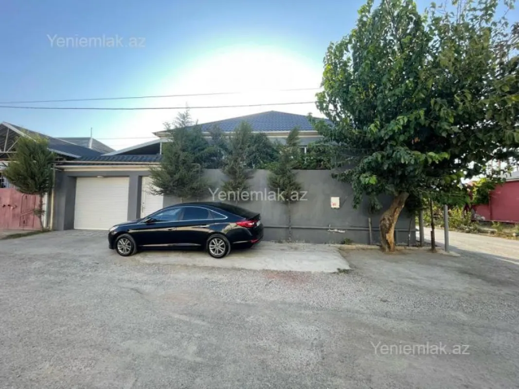 Satılır 4 otaqlı həyət evi 150 m²