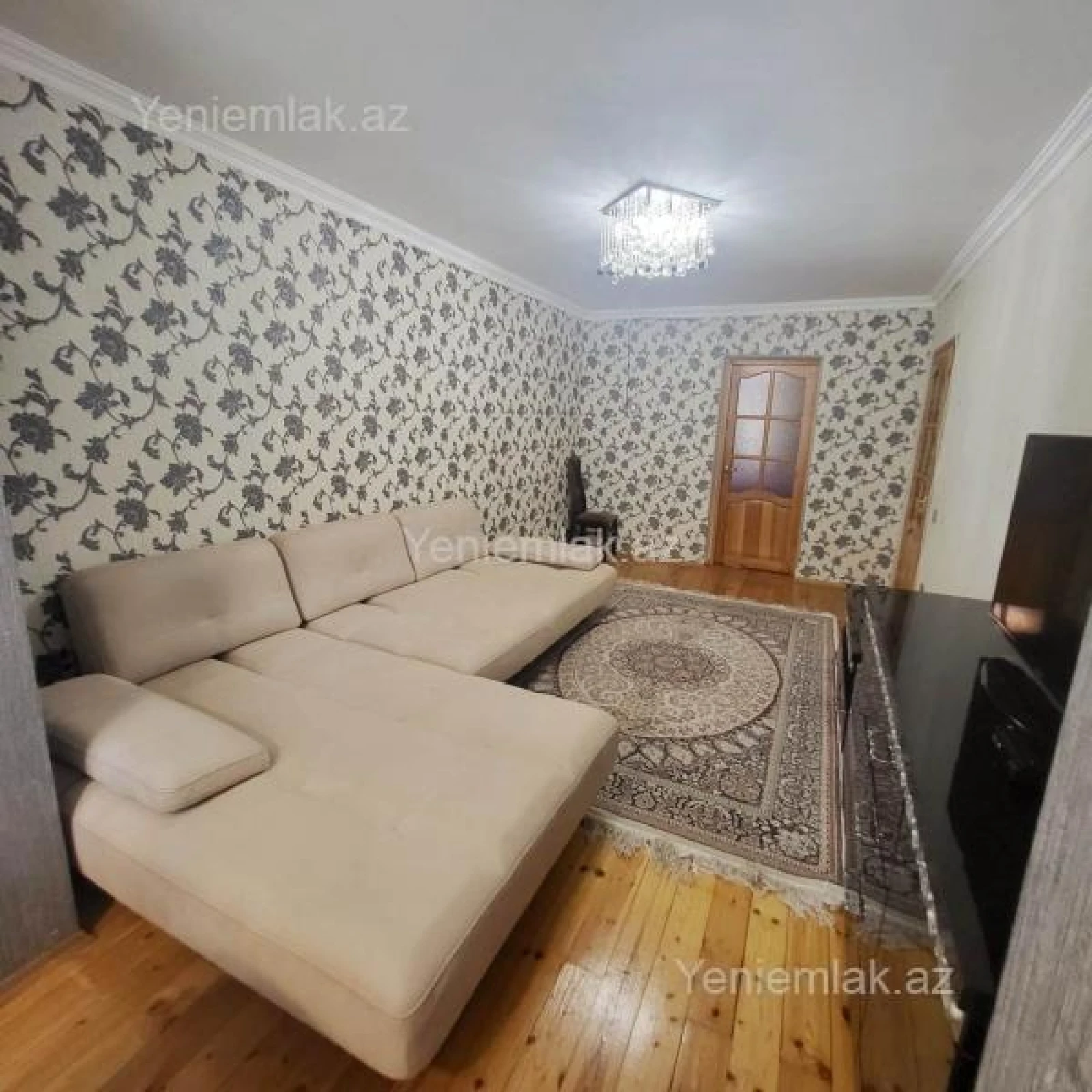 Satılır 2 otaqlı köhnə tikili 50 m²