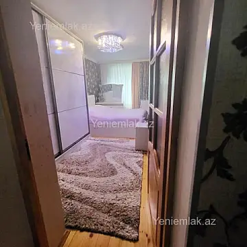 Satılır 2 otaqlı köhnə tikili 50 m²