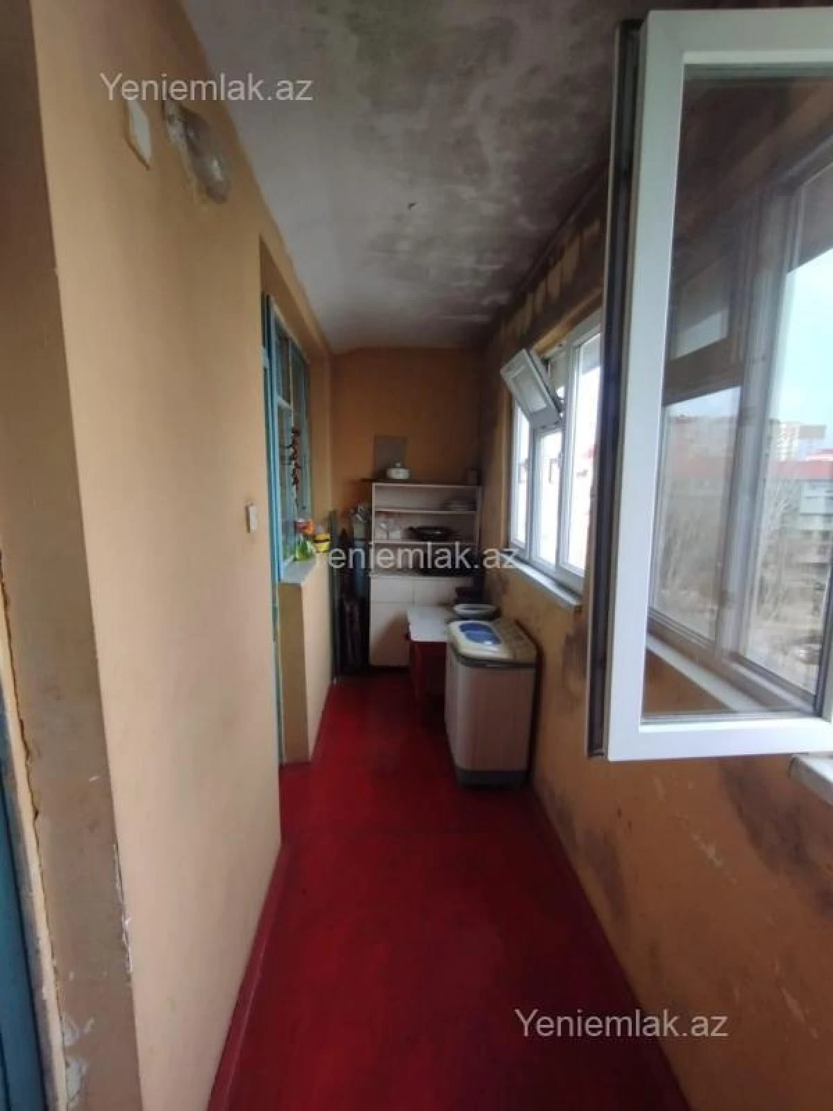 Satılır 4 otaqlı köhnə tikili 90 m²