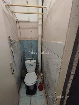 Satılır 4 otaqlı köhnə tikili 90 m²