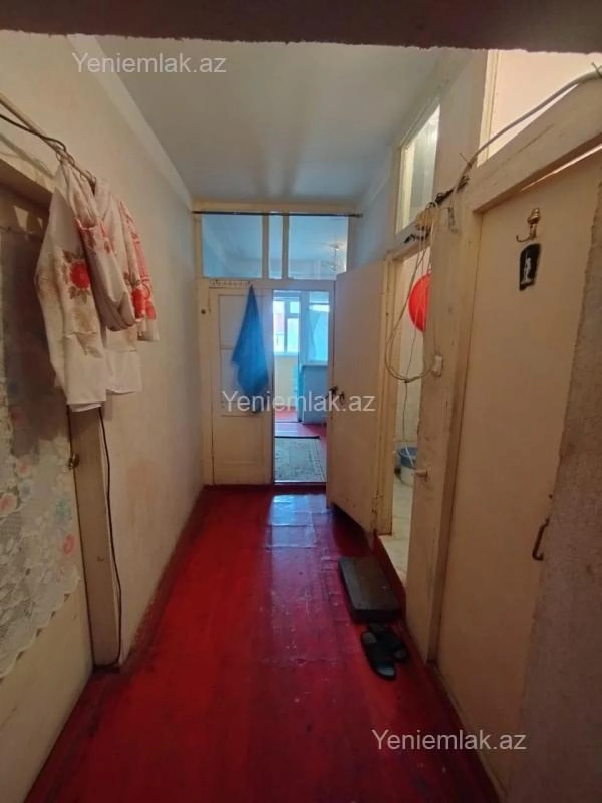 Satılır 4 otaqlı köhnə tikili 90 m²