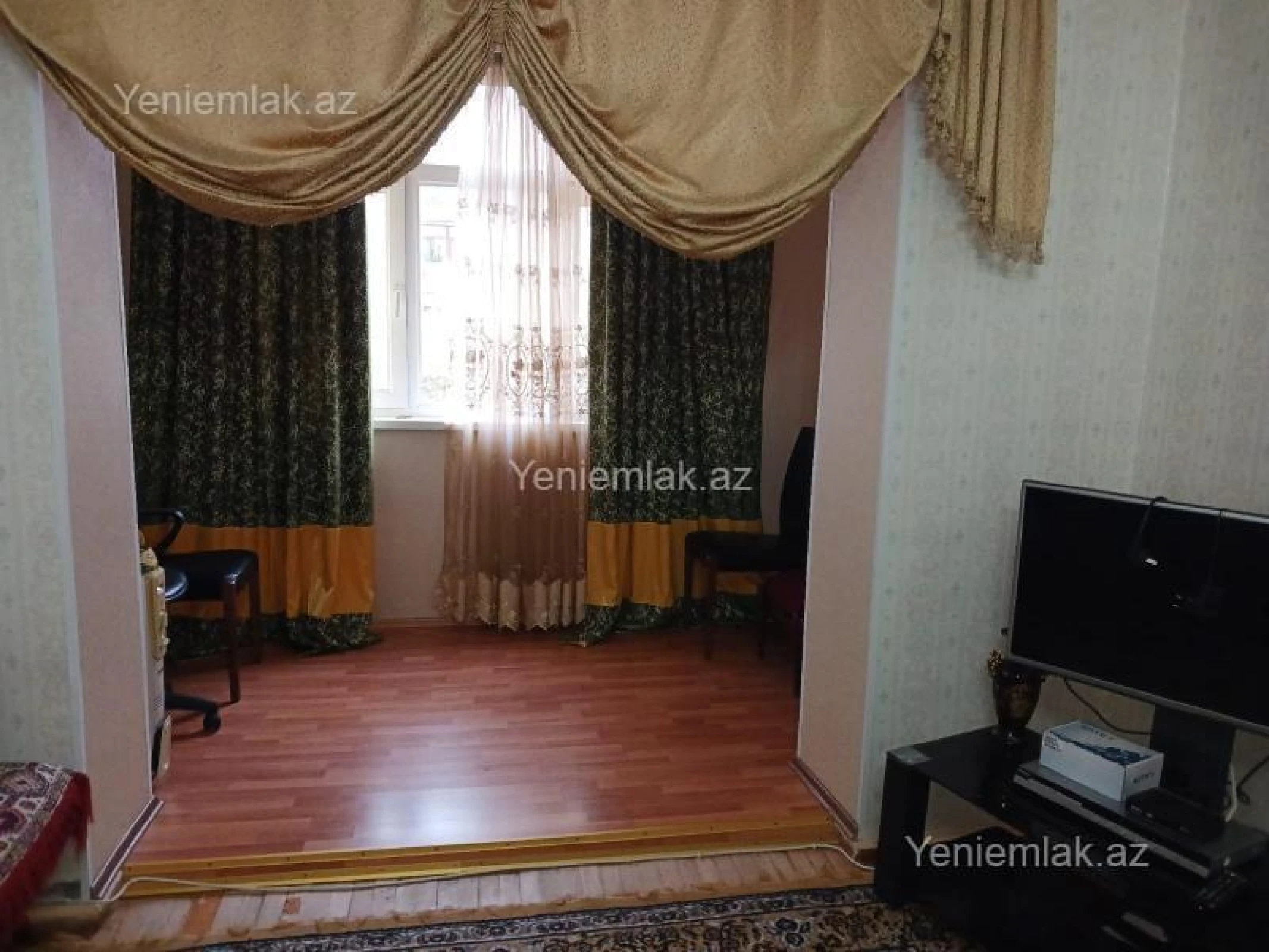 Satılır 3 otaqlı köhnə tikili 70 m²