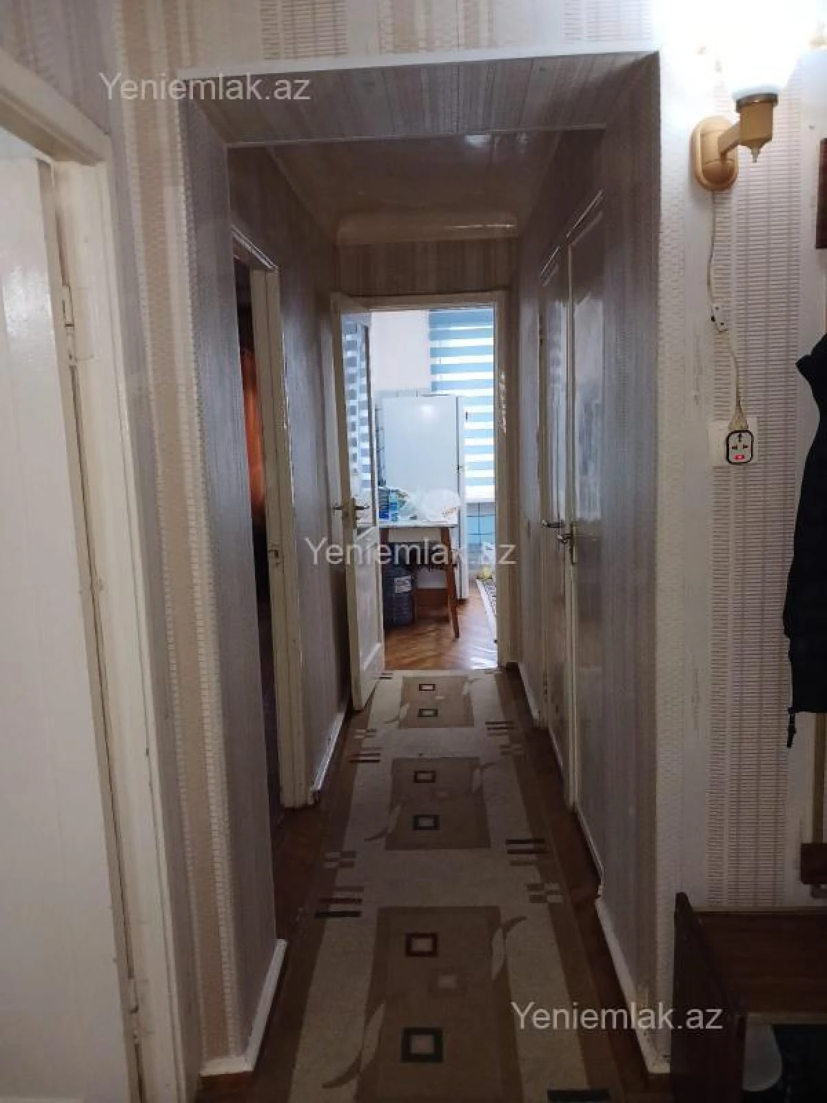 Satılır 3 otaqlı köhnə tikili 70 m²