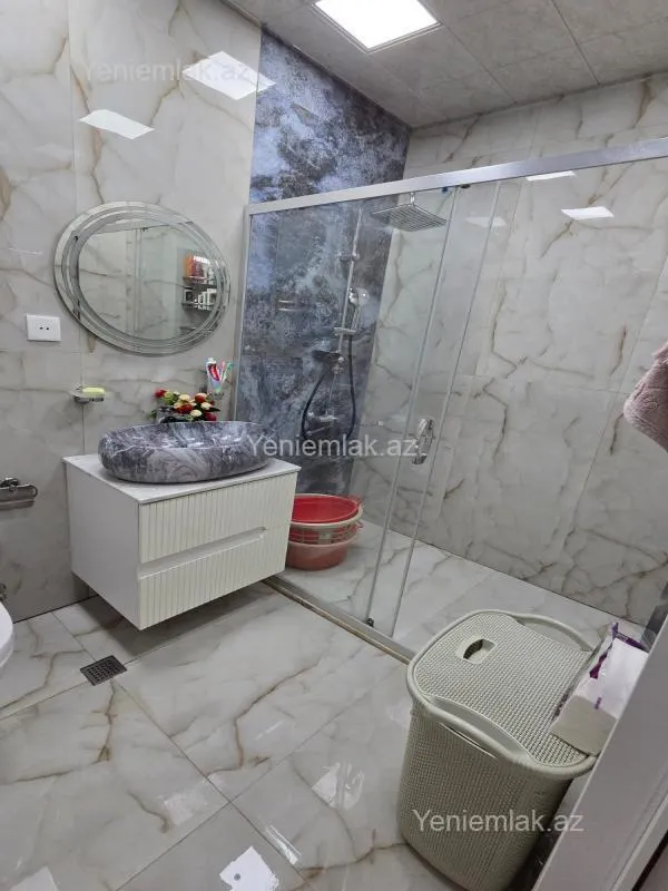 Satılır 2 otaqlı yeni tikili 71 m²