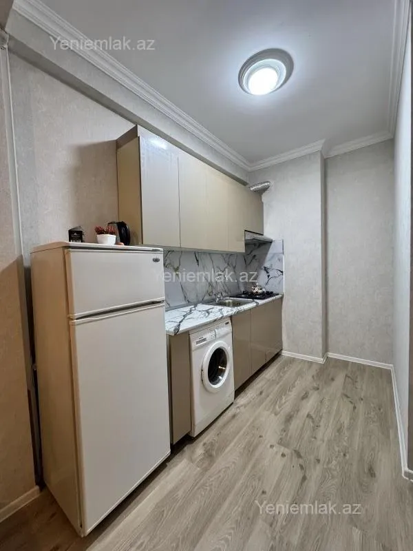 Satılır 2 otaqlı yeni tikili 70 m²