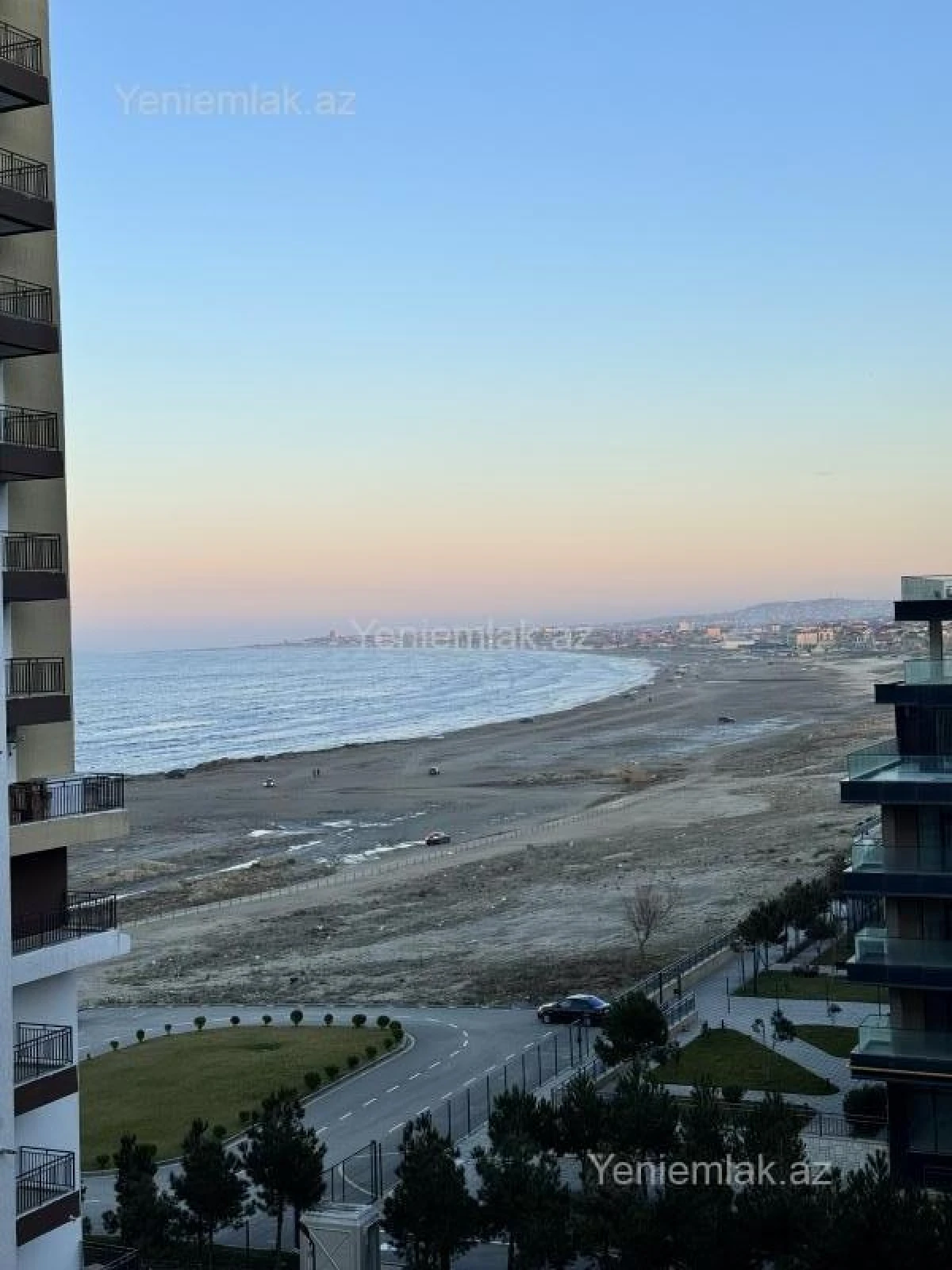 Satılır 2 otaqlı yeni tikili 70 m²