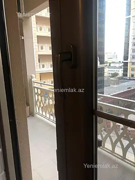 Satılır 1 otaqlı yeni tikili 42 m²