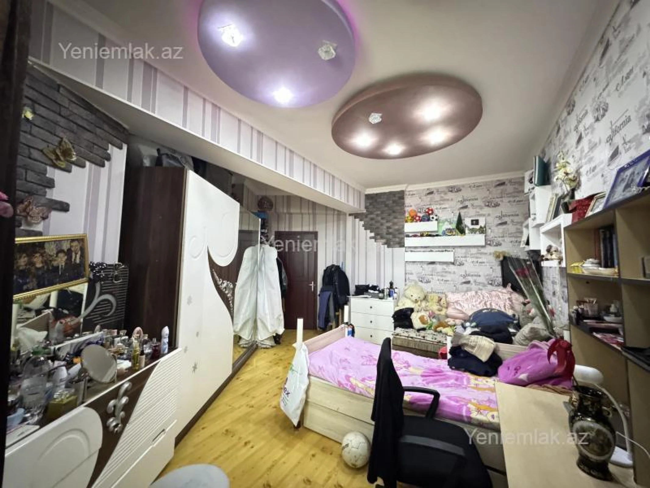 Kirayə verilir 2 otaqlı yeni tikili 79 m²