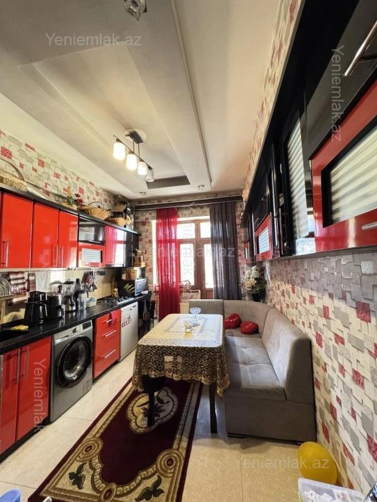 Kirayə verilir 2 otaqlı yeni tikili 79 m²