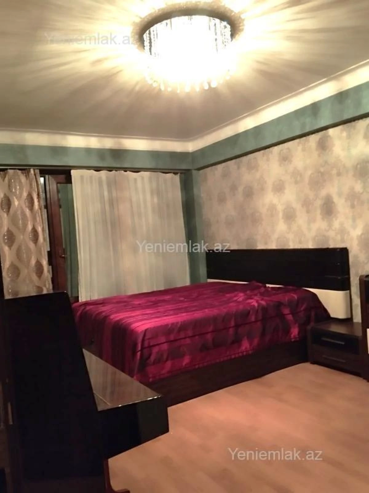 Satılır 3 otaqlı köhnə tikili 85 m²