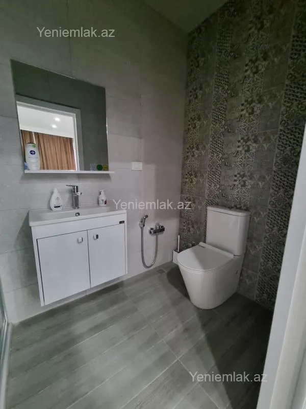 Satılır 2 otaqlı yeni tikili 93 m²