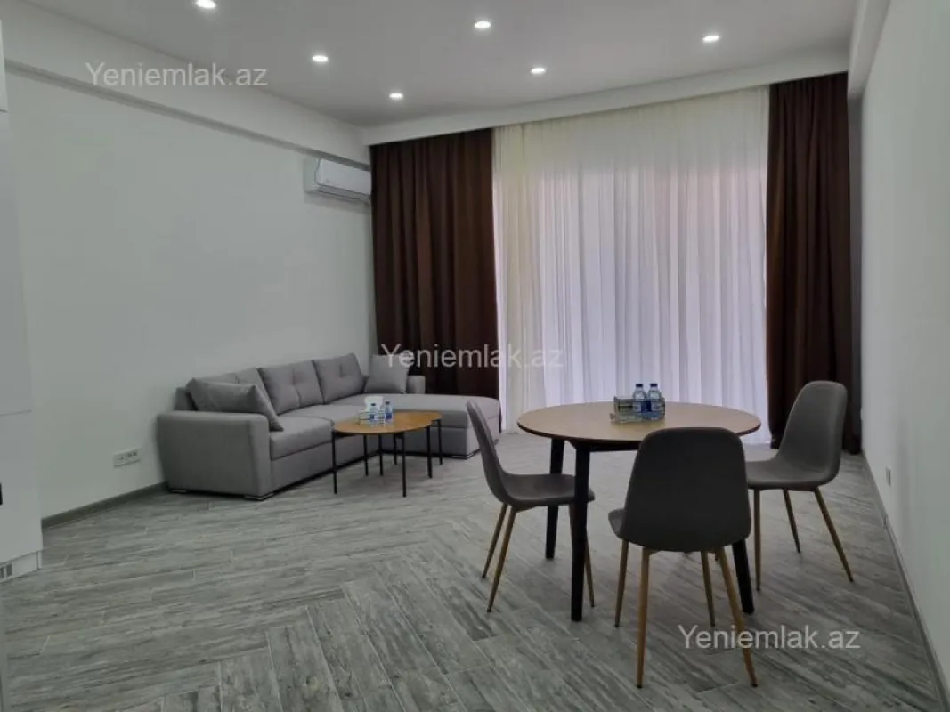 Satılır 2 otaqlı yeni tikili 93 m²