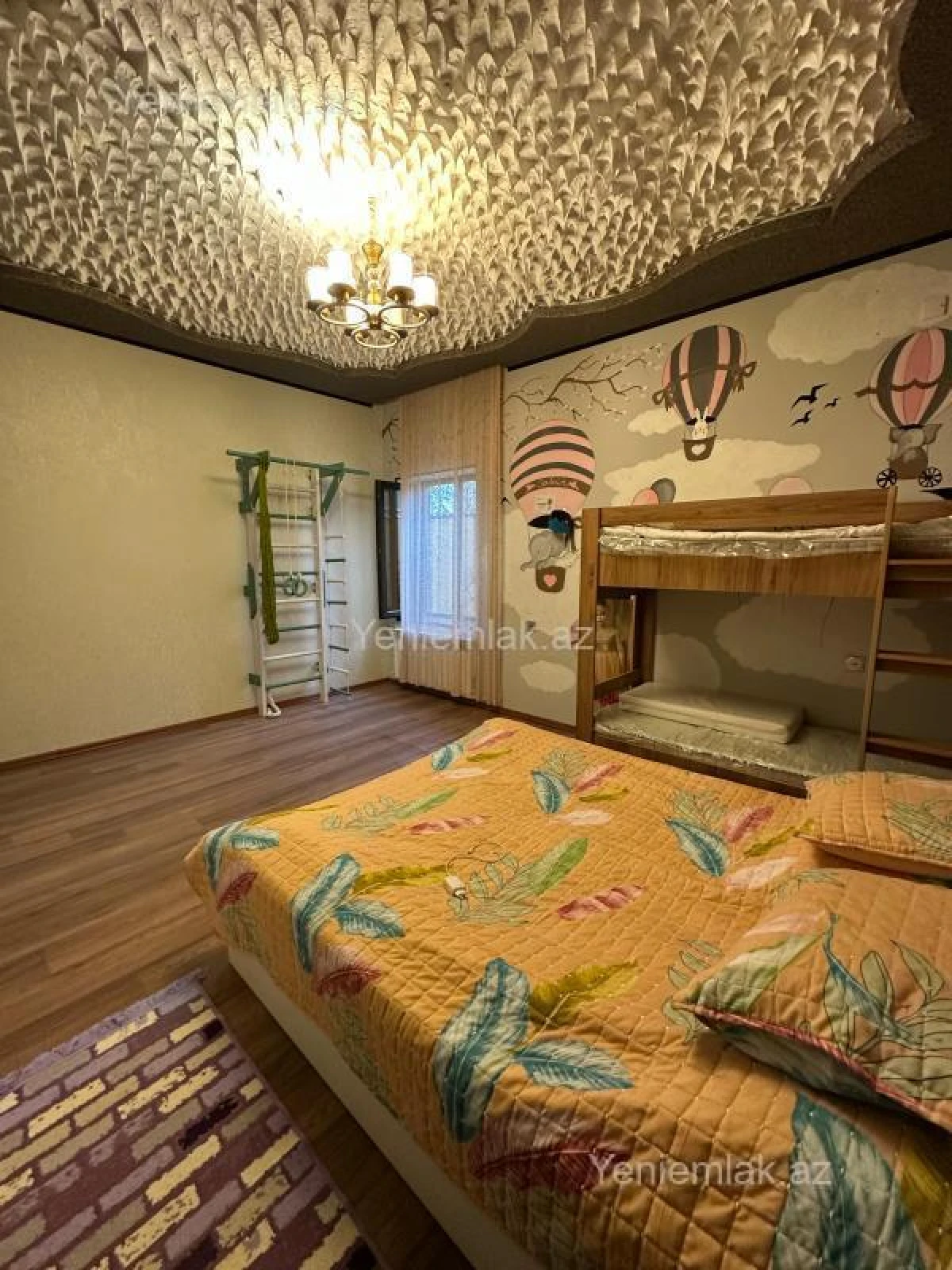Satılır 4 otaqlı həyət evi 220 m²