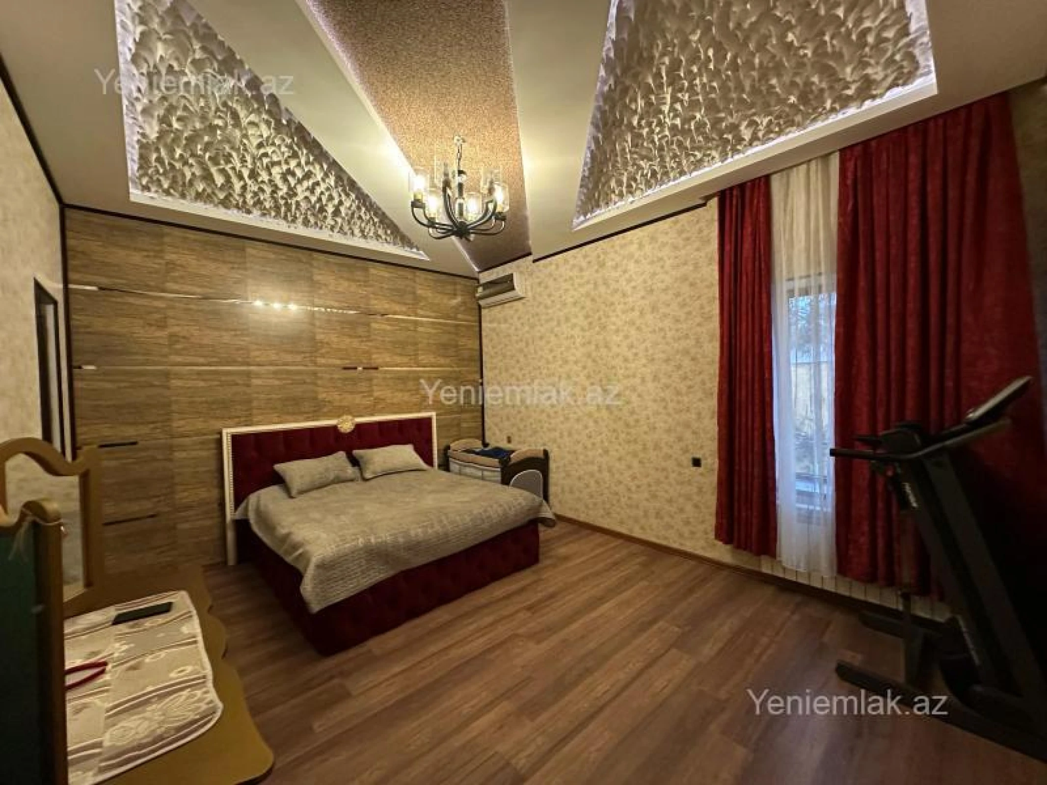 Satılır 4 otaqlı həyət evi 220 m²