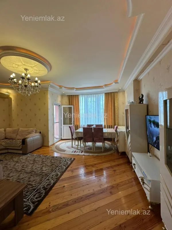 Satılır 3 otaqlı yeni tikili 100 m²