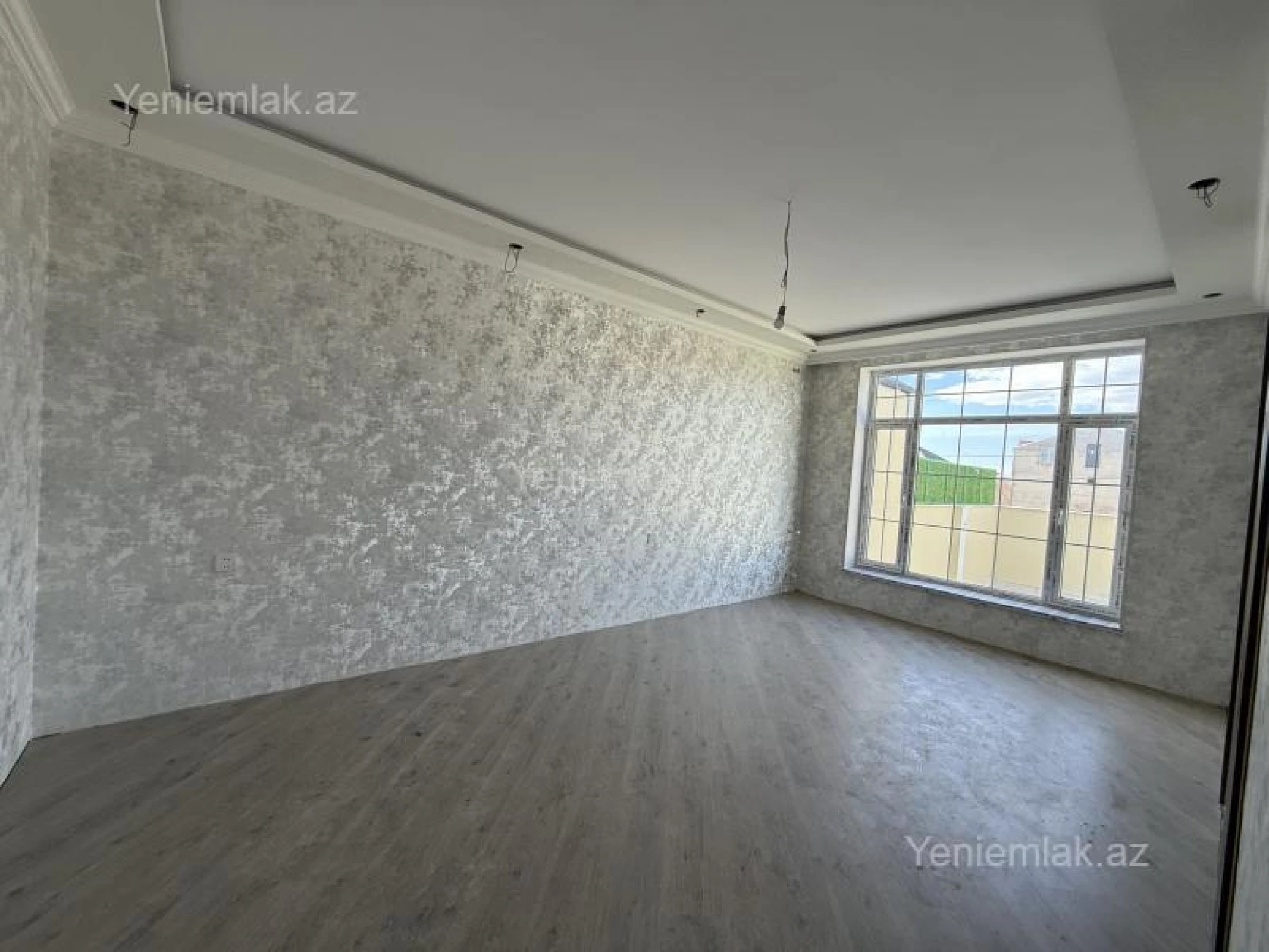 Satılır 4 otaqlı həyət evi 120 m²