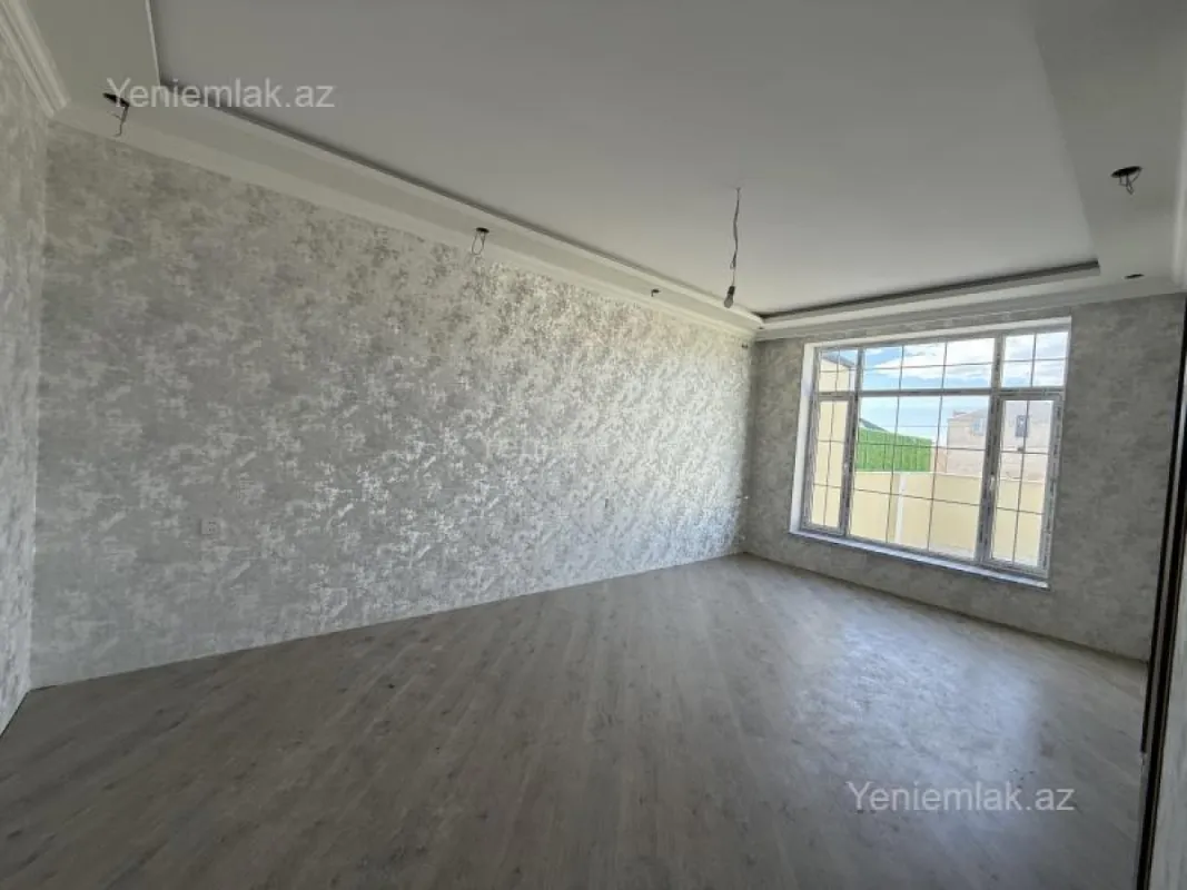 Satılır 4 otaqlı həyət evi 120 m²