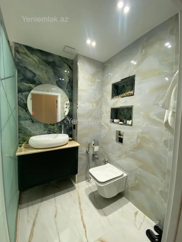 Satılır 3 otaqlı yeni tikili 105 m²