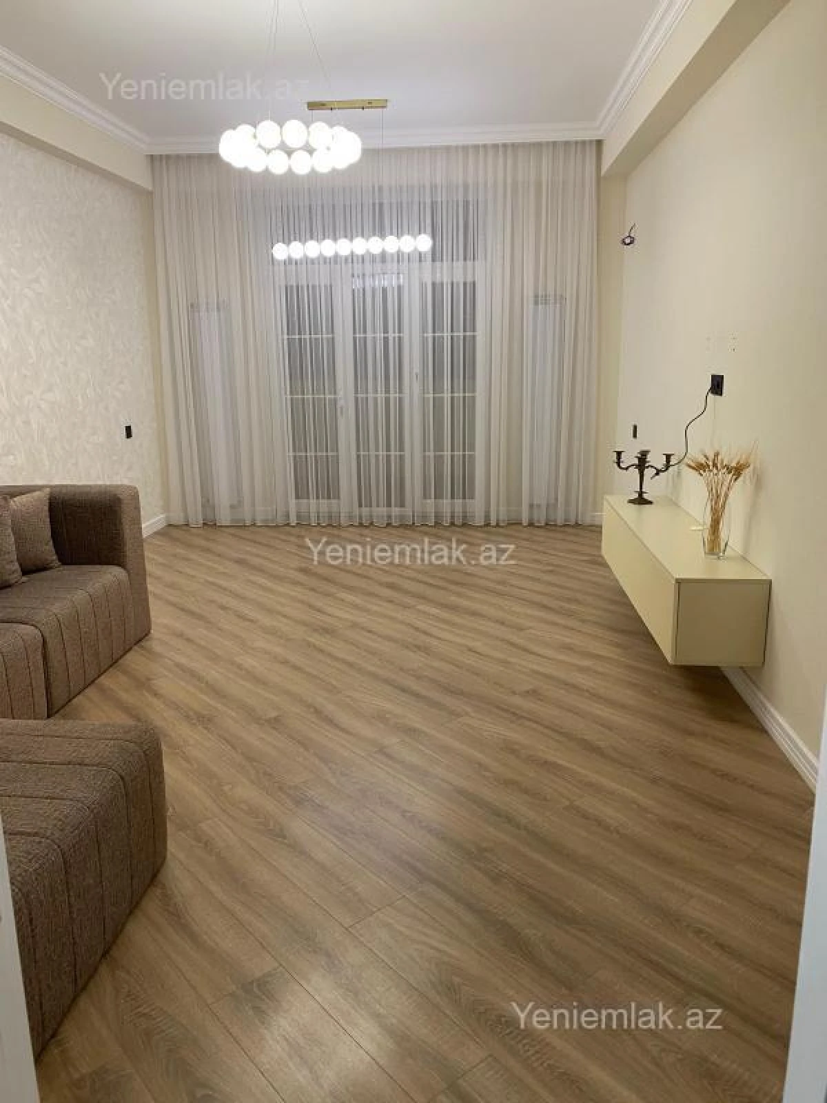Satılır 3 otaqlı yeni tikili 105 m²