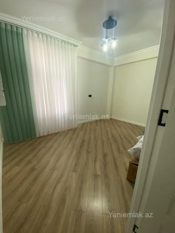 Satılır 3 otaqlı yeni tikili 105 m²