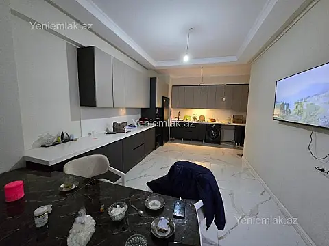 Satılır 3 otaqlı yeni tikili 70 m²