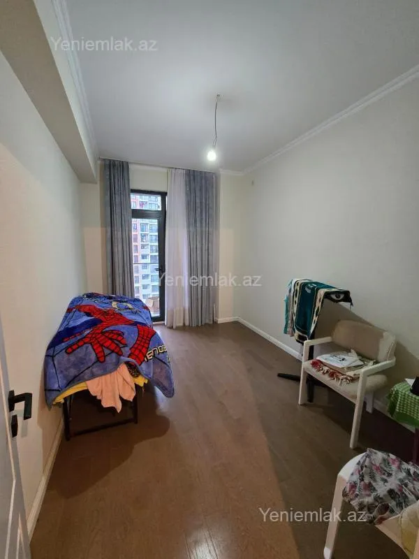 Satılır 3 otaqlı yeni tikili 70 m²