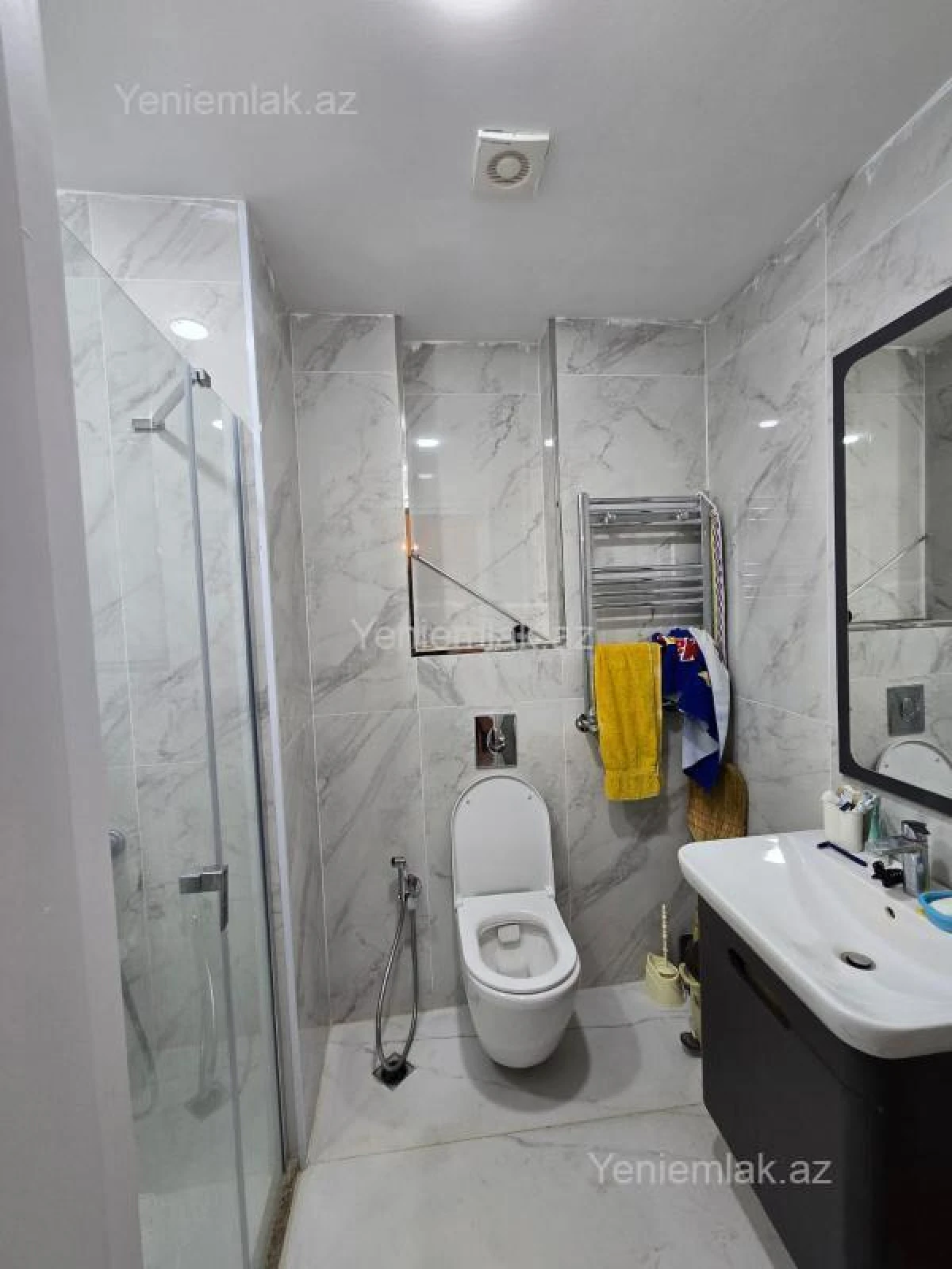 Satılır 3 otaqlı yeni tikili 70 m²