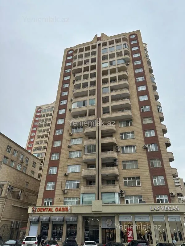 Satılır 4 otaqlı yeni tikili 205 m²