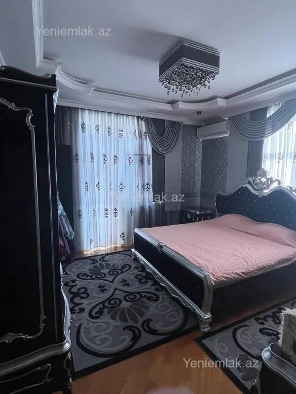Satılır 4 otaqlı yeni tikili 205 m²