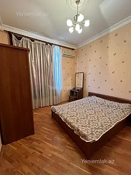 Satılır 3 otaqlı köhnə tikili 72 m²
