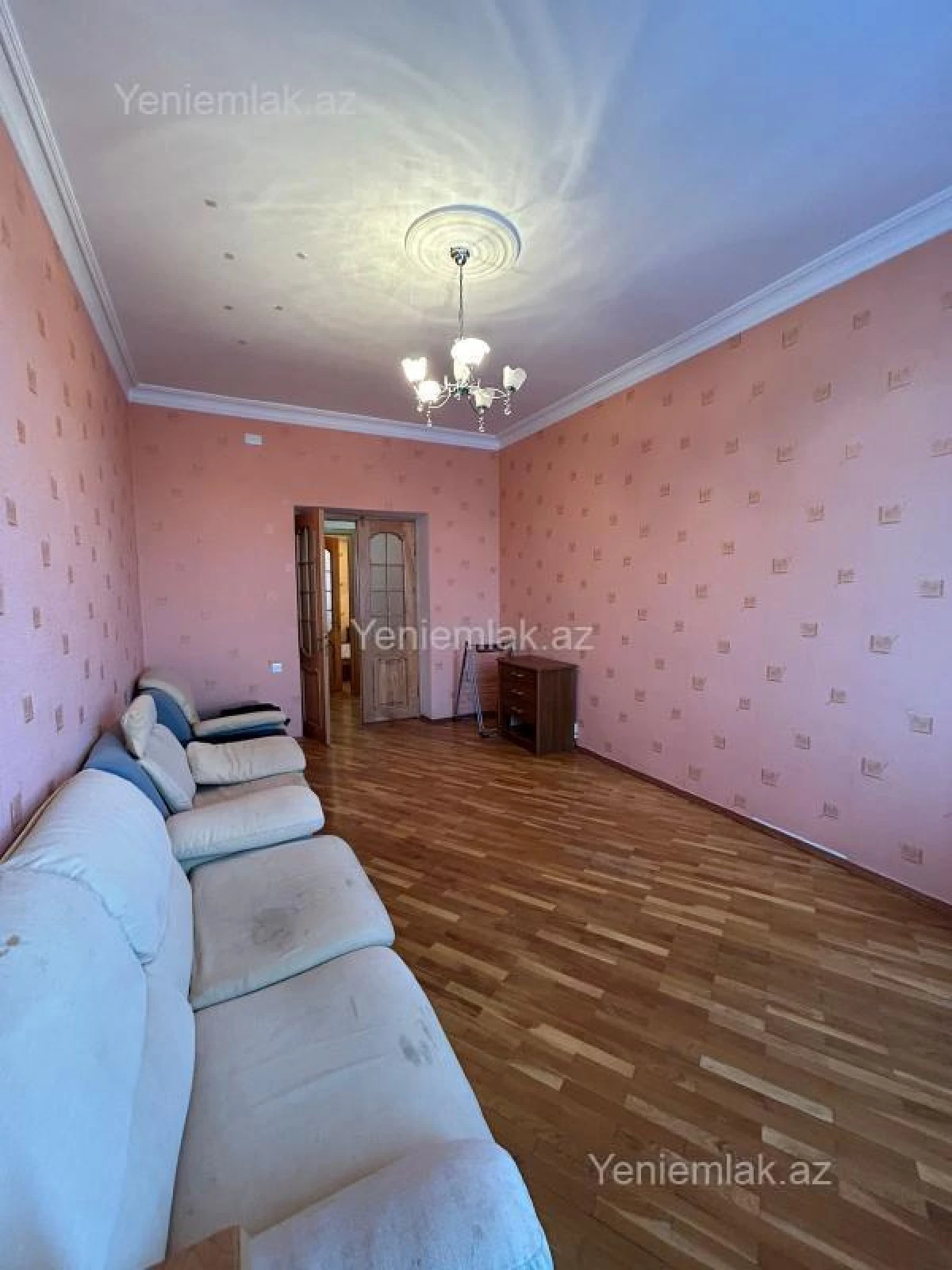 Satılır 3 otaqlı köhnə tikili 72 m²