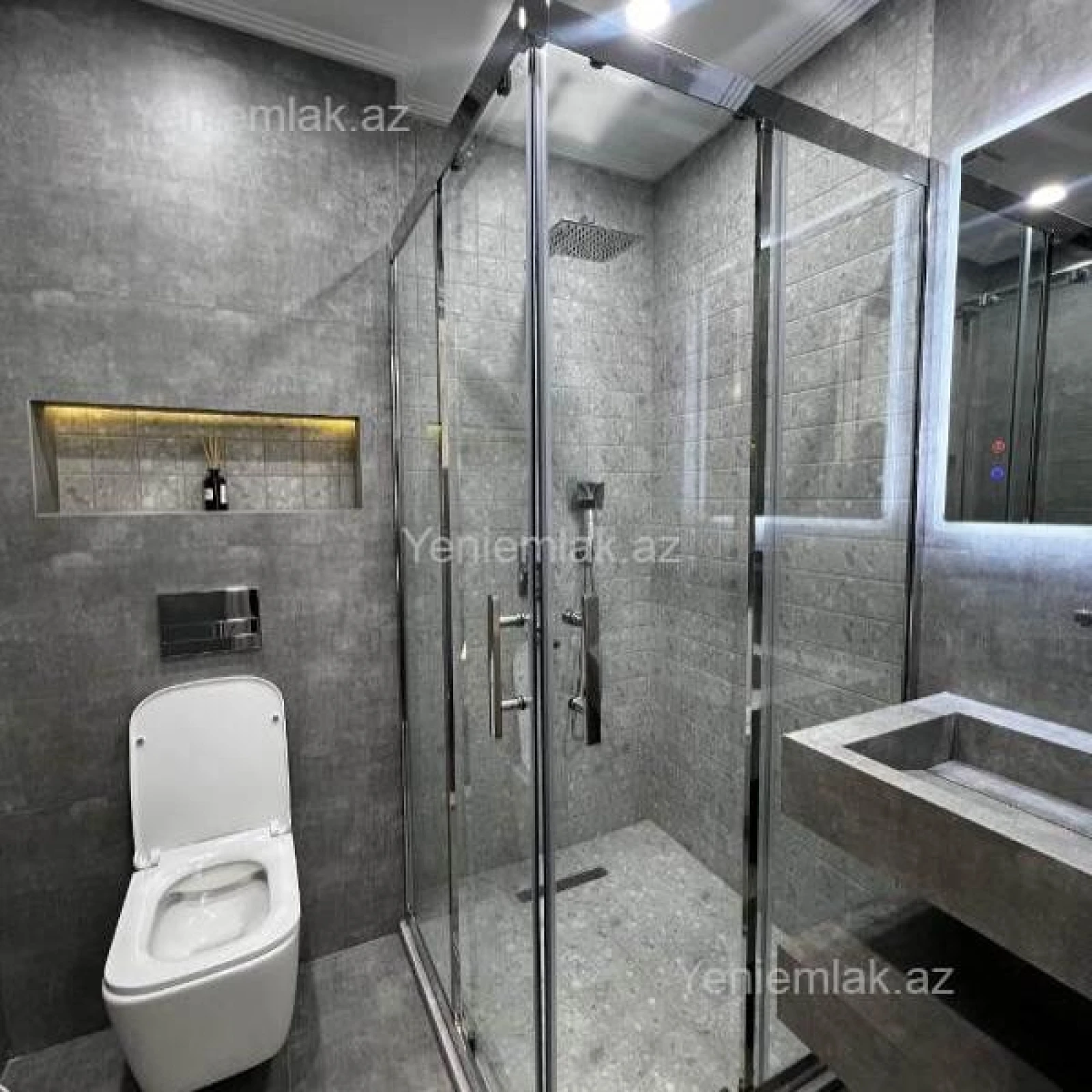 Satılır 3 otaqlı yeni tikili 127 m²