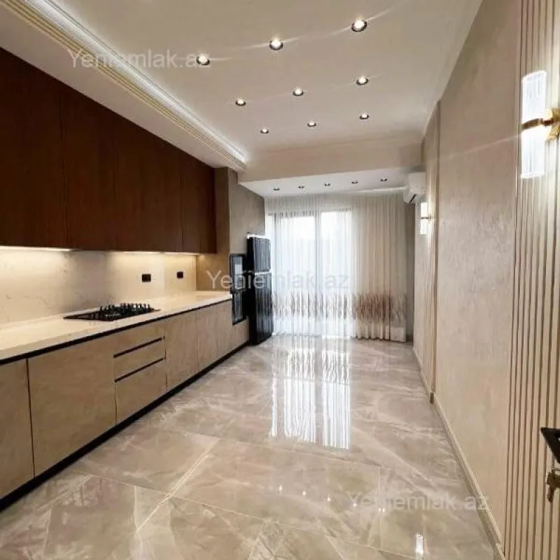 Satılır 3 otaqlı yeni tikili 127 m²