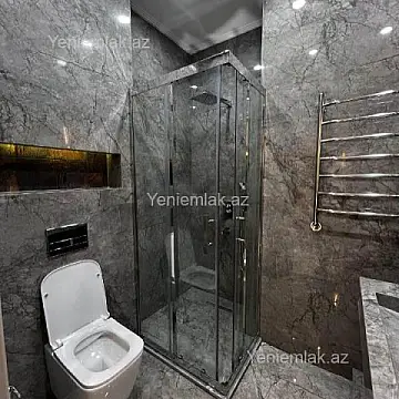 Satılır 3 otaqlı yeni tikili 127 m²