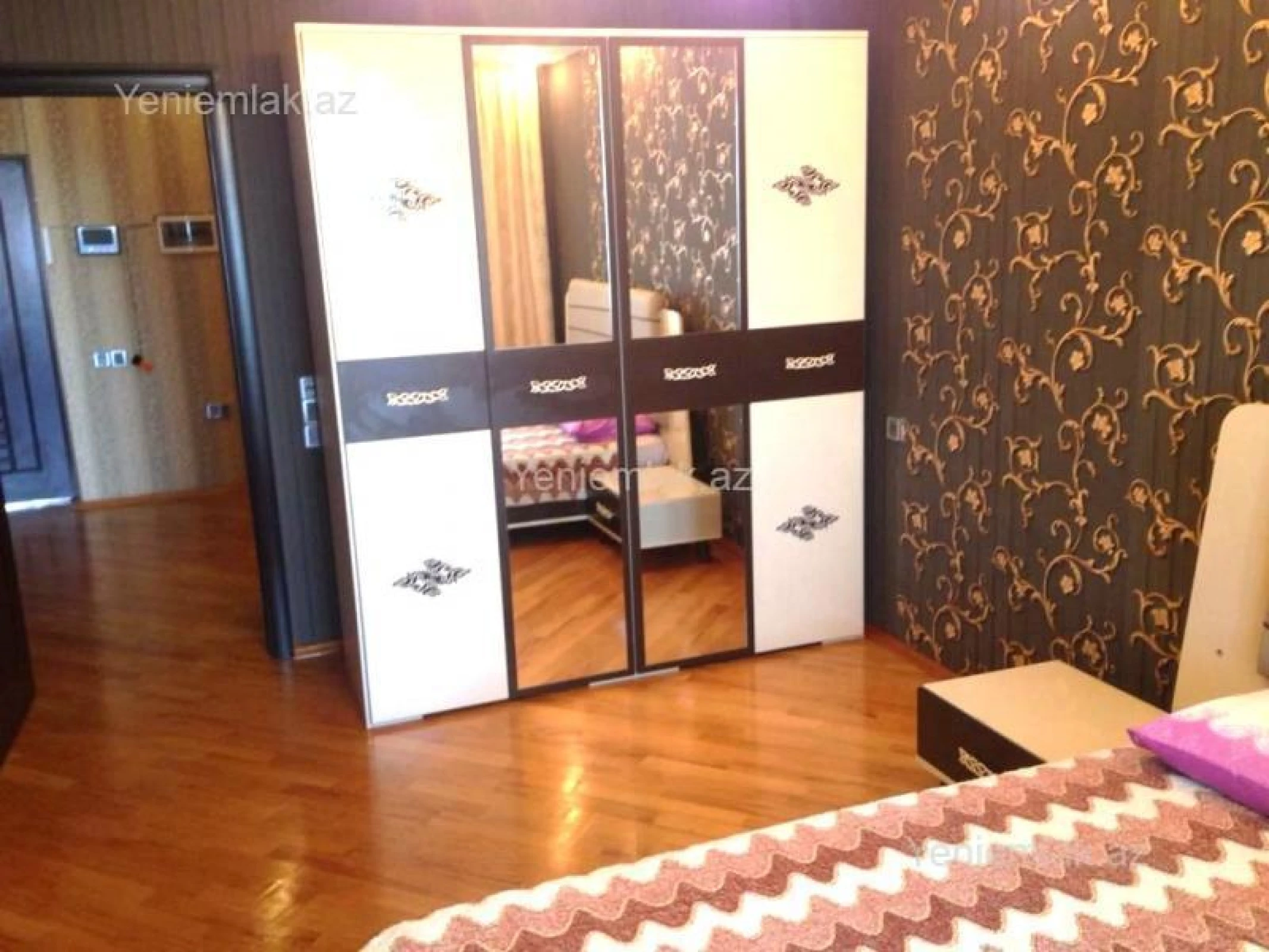 Satılır 3 otaqlı yeni tikili 137 m²