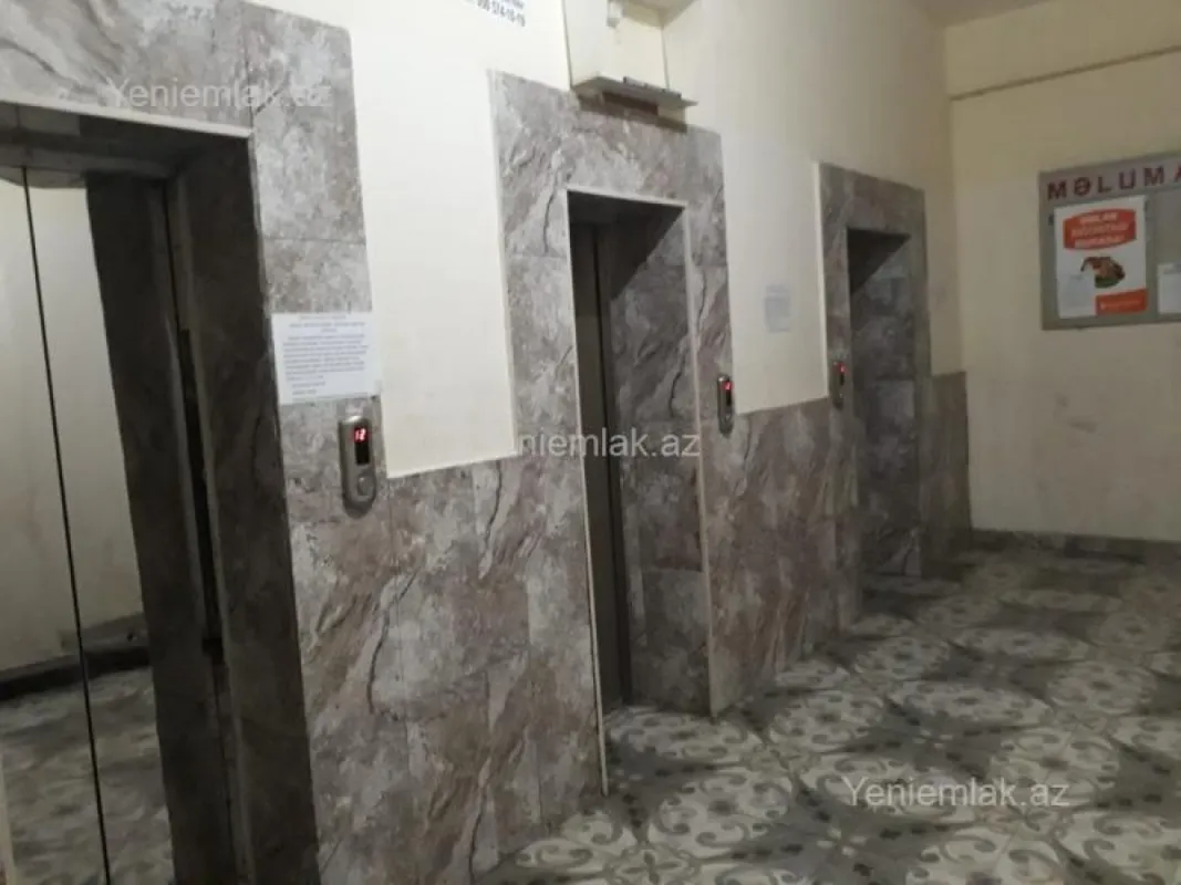 Satılır 3 otaqlı yeni tikili 137 m²