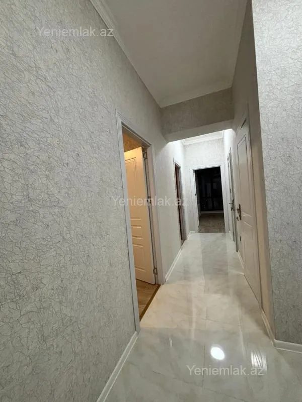 Satılır 2 otaqlı yeni tikili 95 m²