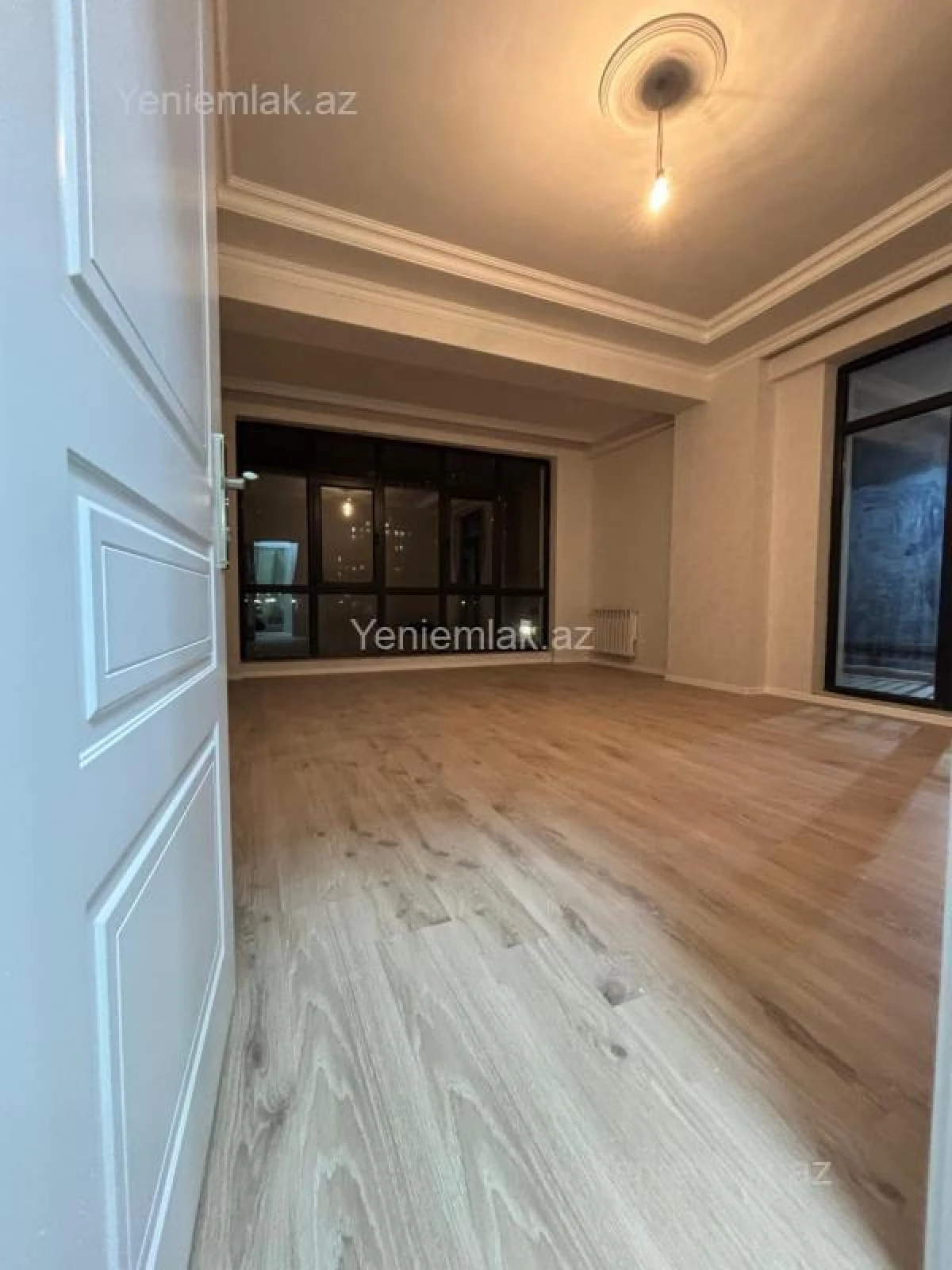Satılır 2 otaqlı yeni tikili 95 m²