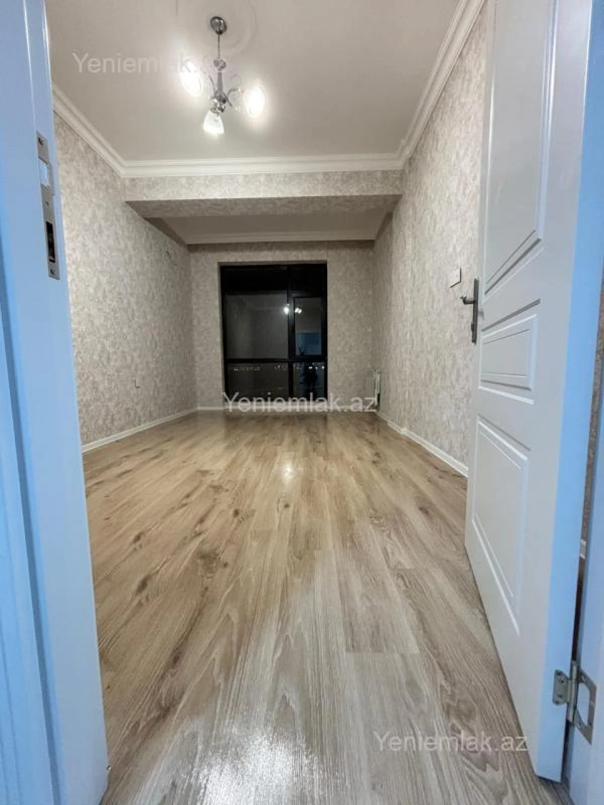Satılır 3 otaqlı yeni tikili 95 m²